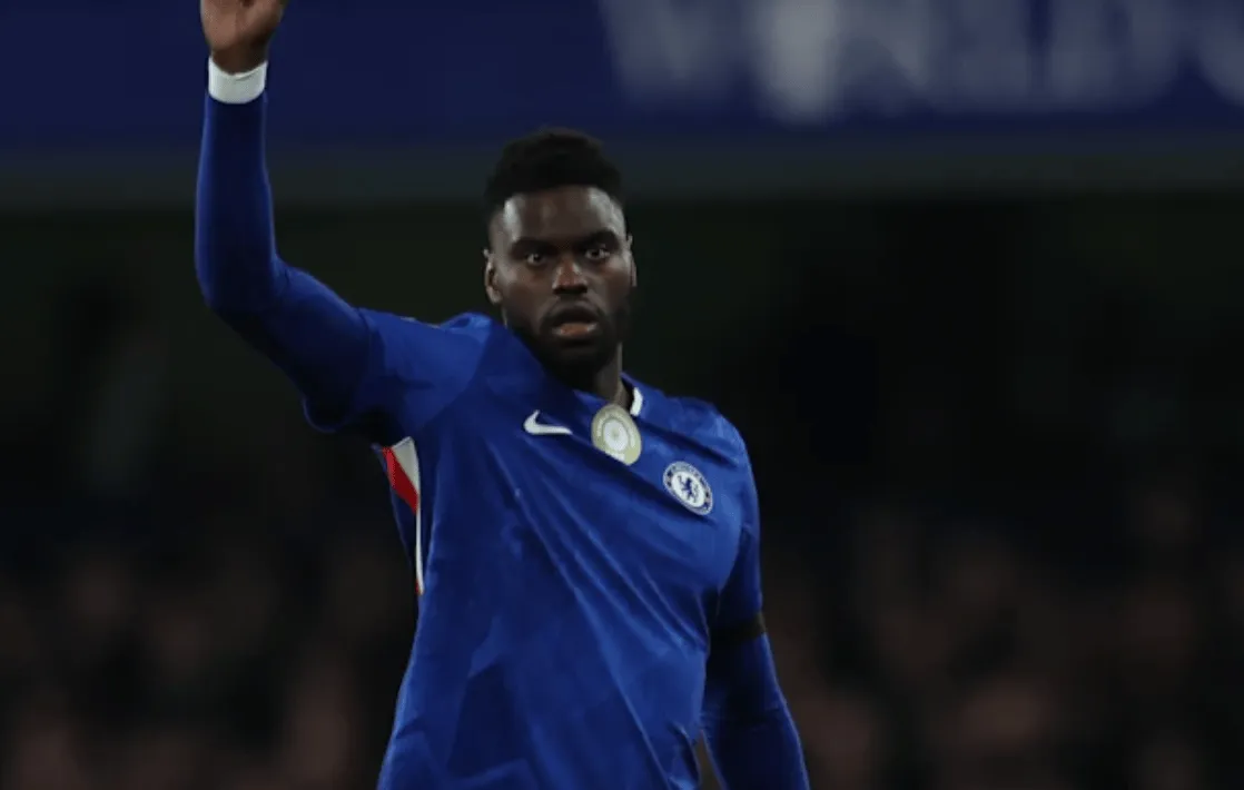 雷竞技官网-巴迪亚西勒：罗西尼尔要我享受踢球乐趣；想赢得每一个奖杯