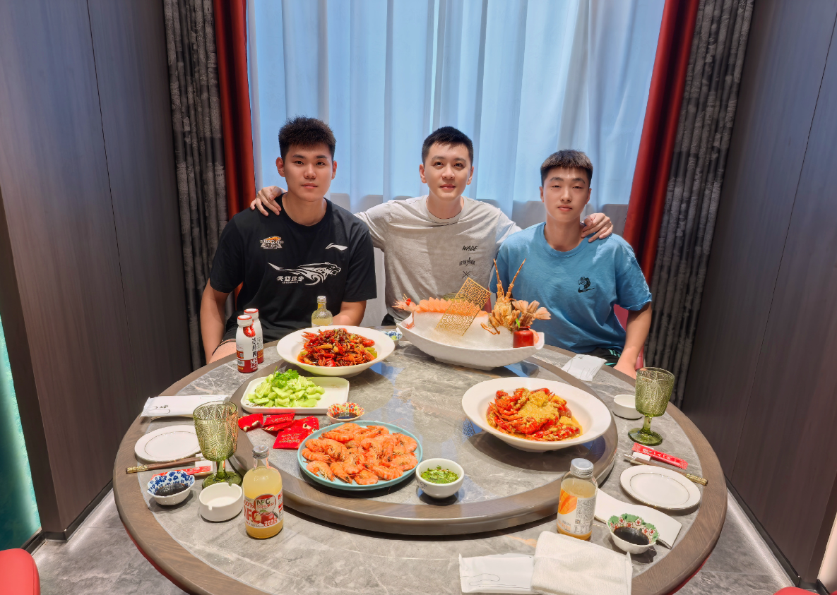 电竞平台-连西丁都打不好！辽篮斗殴2小将逐渐边缘化 杨鸣离职队内队外都难